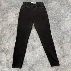 Levi Strauss Pull On Black Jeans